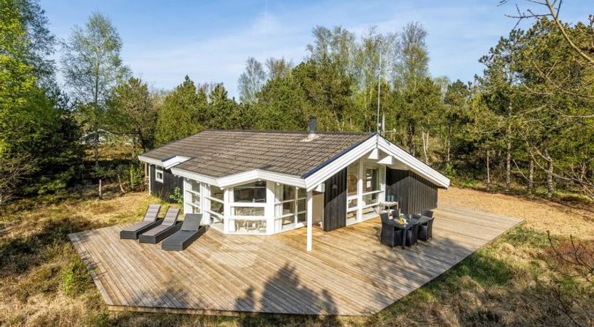 Photo of "Ran" - 600m from the sea