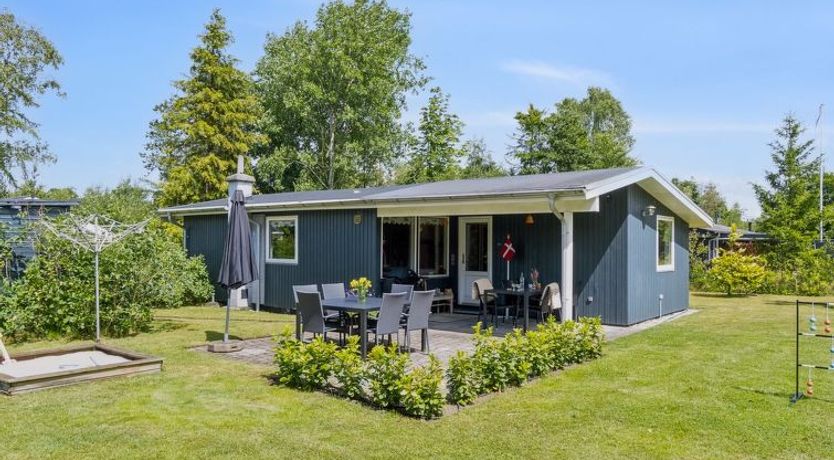 Photo of "Hanne" - 300m from the sea