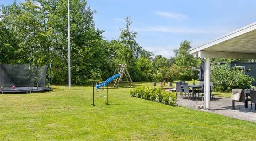 Photo of "Hanne" - 300m from the sea