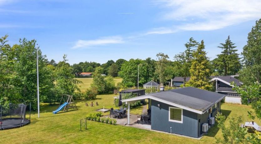 Photo of "Hanne" - 300m from the sea