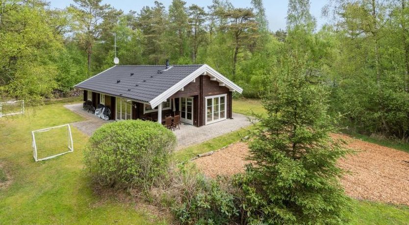 Photo of "Rosamunde" - 1.3km from the sea