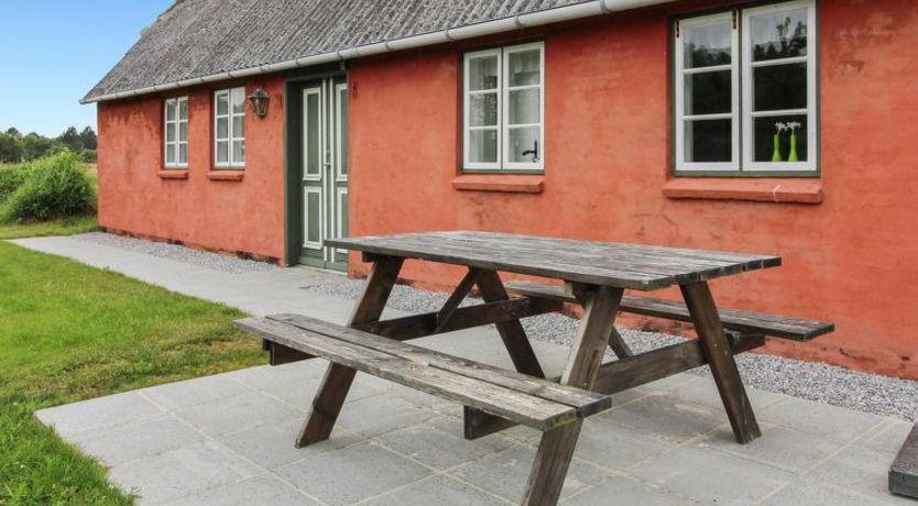 Photo of "Eduard" - 4.3km from the sea