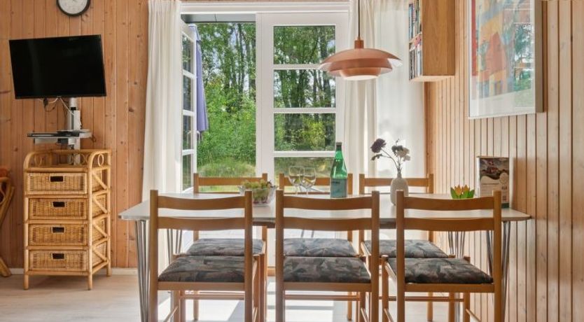 Photo of "Tom" - 125m from the sea