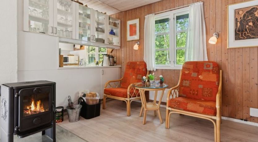 Photo of "Tom" - 125m from the sea