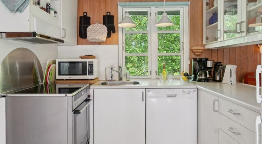 Photo of "Tom" - 125m from the sea