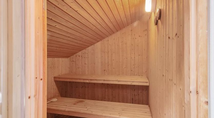 Photo of "Adelbrand" - 400m from the sea