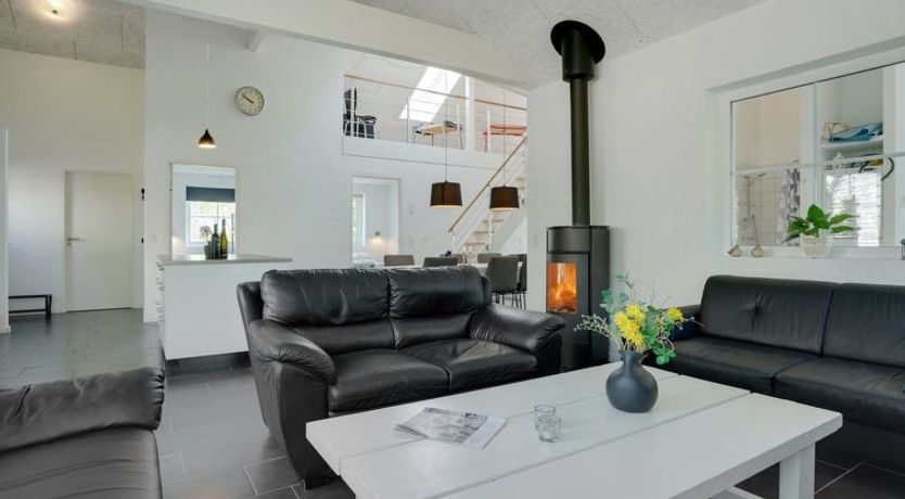 Photo of "Aimy" - 350m from the sea