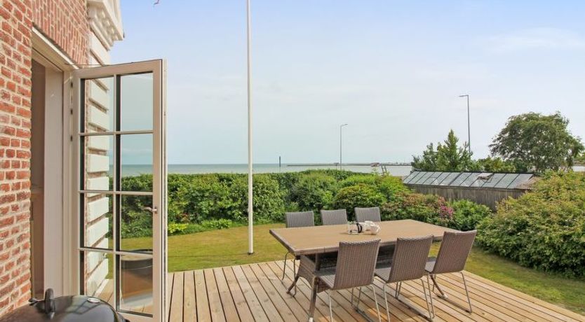 Photo of "Kosara" - 50m from the sea