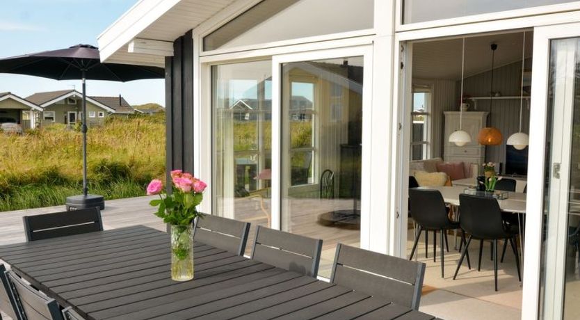 Photo of "Halsten" - 551m from the sea