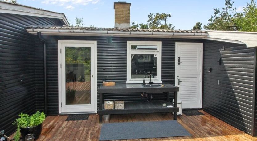 Photo of "Aida" - 400m from the sea