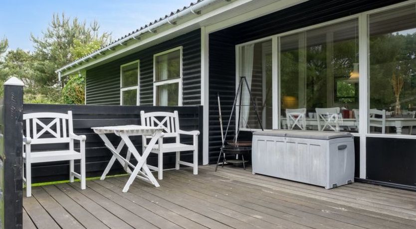 Photo of "Morten" - 500m from the sea