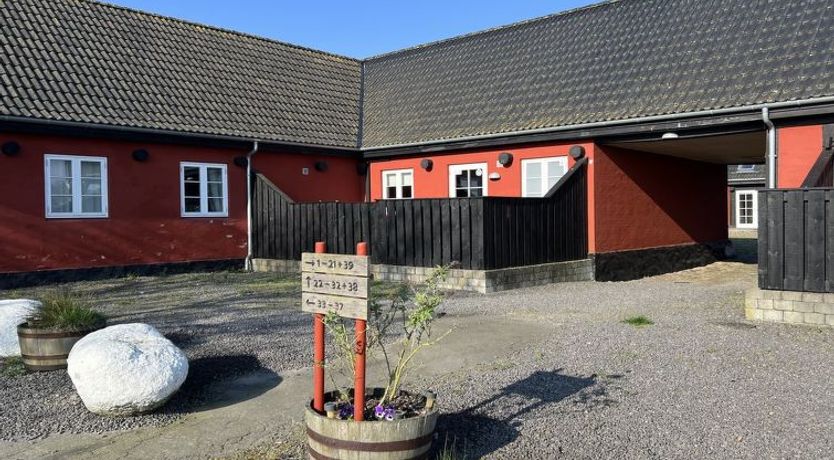 Photo of "Lutz" - 6km from the sea