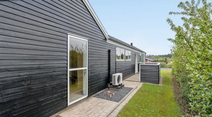 Photo of "Henriete" - 3.5km from the sea