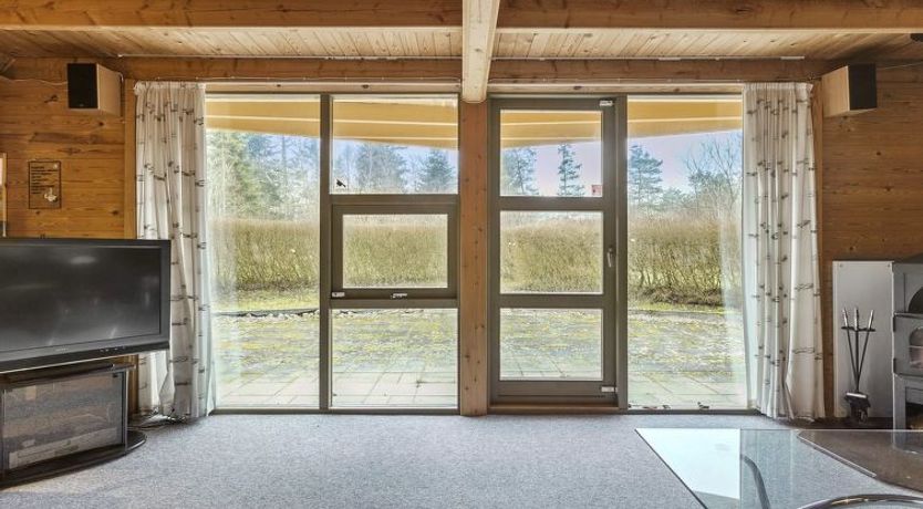 Photo of "Tally" - 800m to the fjord