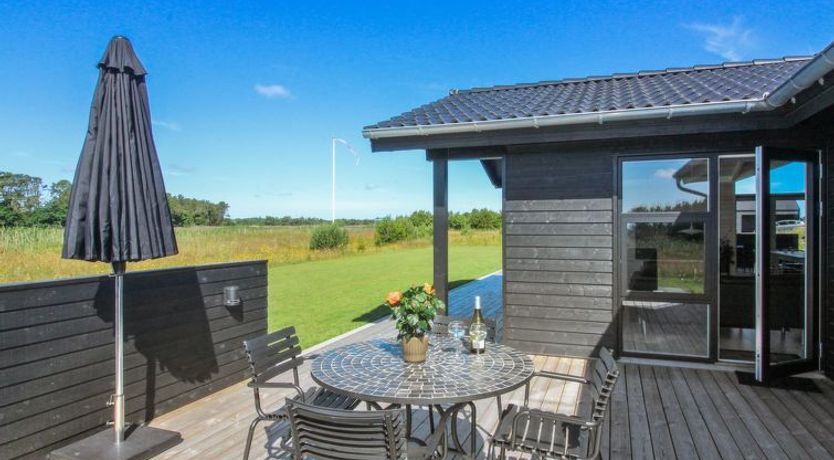 Photo of "Ariadne" - 900m from the sea