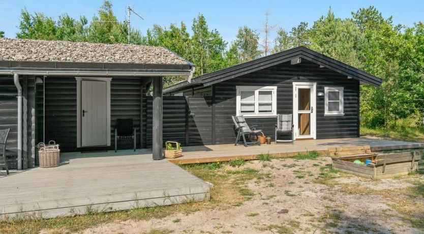 Photo of "Wimar" - 200m from the sea