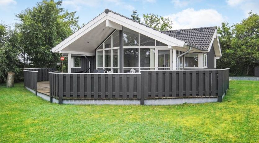 Photo of "Evelina" - 150m to the fjord