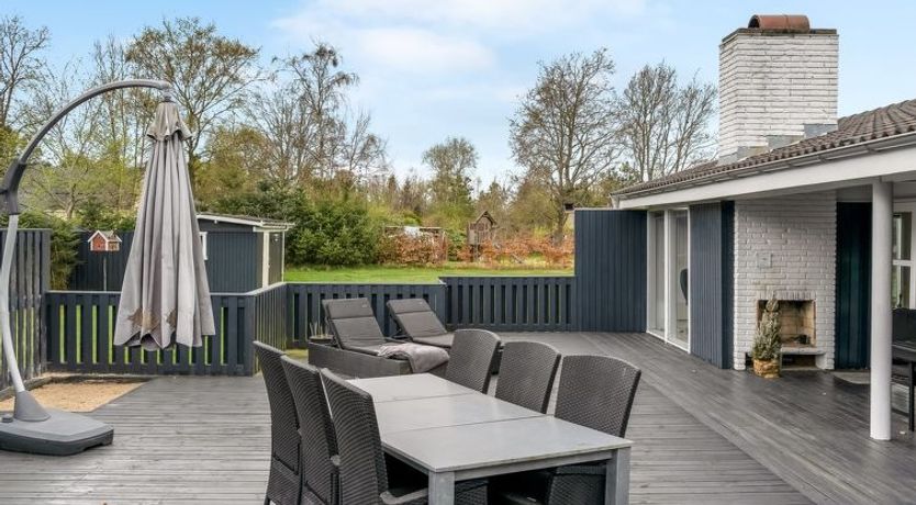 Photo of "Clarabelle" - 700m from the sea