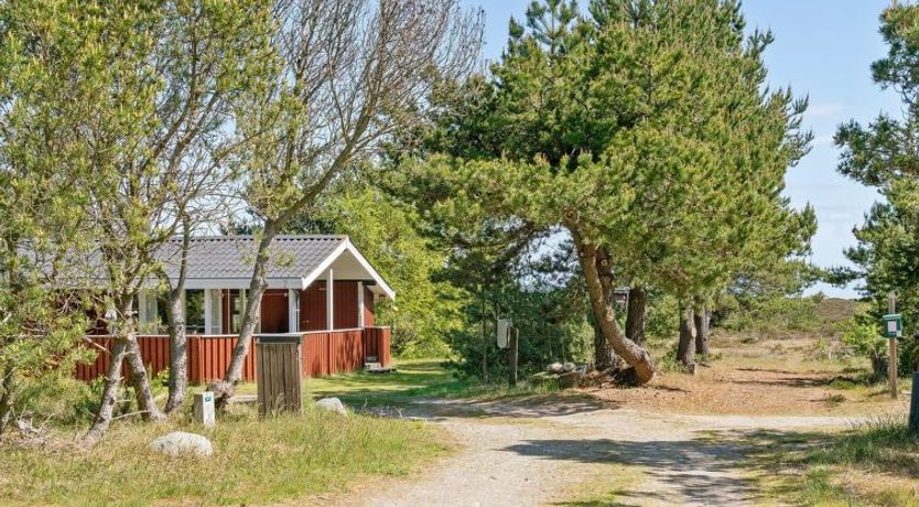 Photo of "Hrefna" - 350m from the sea