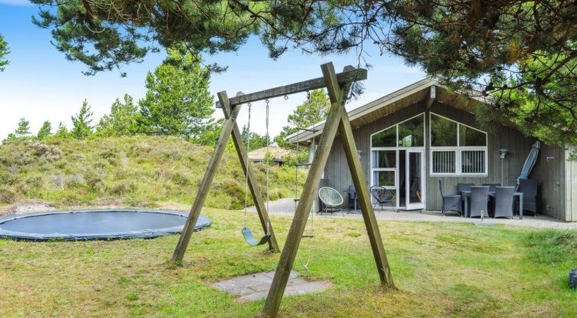 Photo of "Erlinda" - 3.1km from the sea