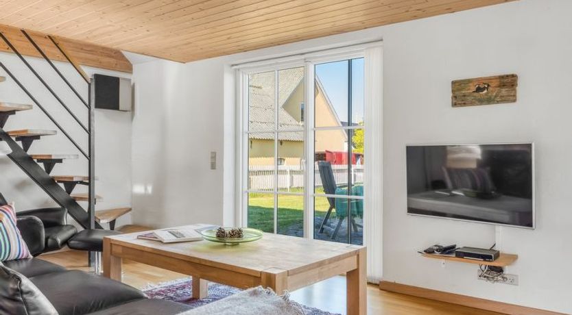 Photo of "Tara" - 300m from the sea