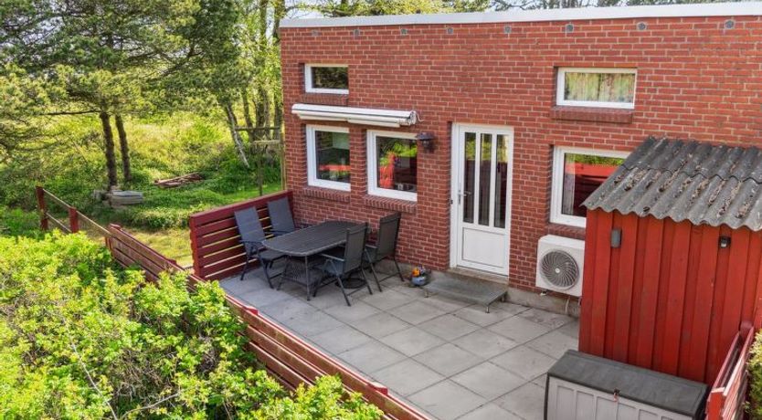 Photo of "Sedine" - 3.9km from the sea