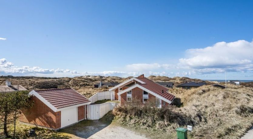 Photo of "Ritha" - 350m from the sea