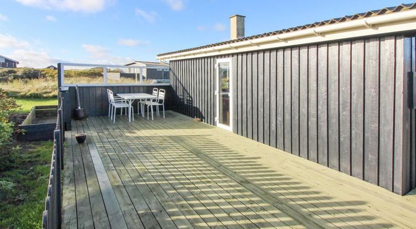 Photo of "Vili" - 441m from the sea