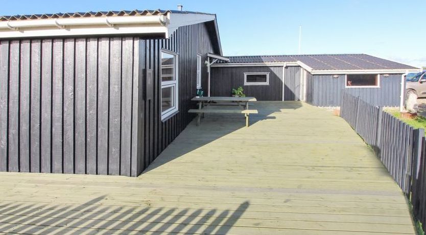 Photo of "Vili" - 441m from the sea