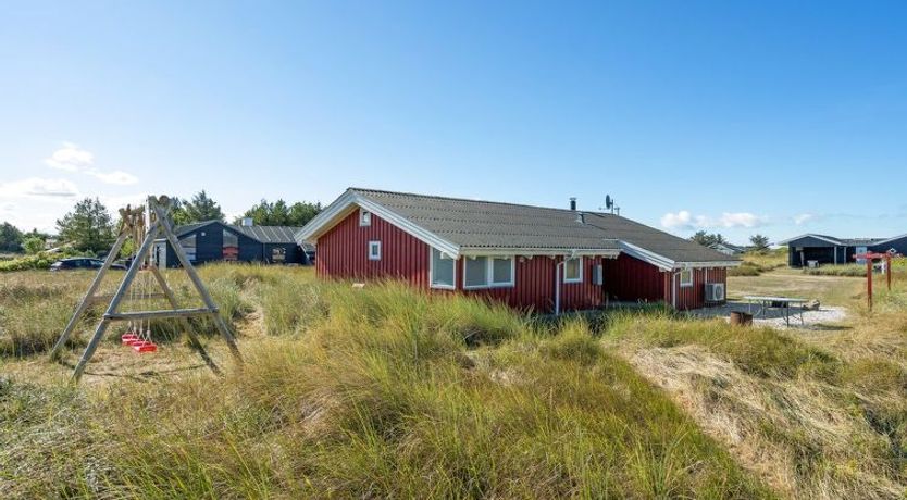 Photo of "Bertie" - 700m from the sea