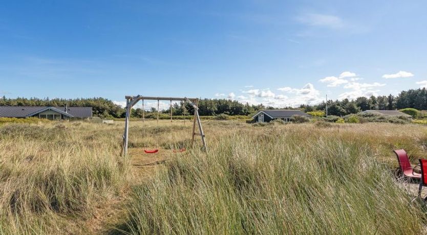 Photo of "Bertie" - 700m from the sea