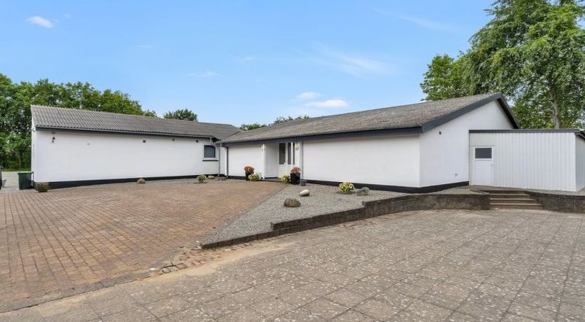 Photo of "Wisti" - 20km from the sea