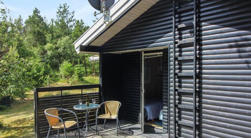 Photo of "Heike" - 1.3km from the sea