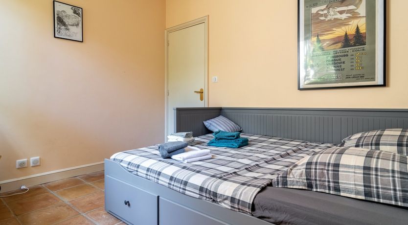 Photo of Lemon & Garlic