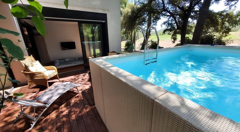 Photo of Lemon & Garlic