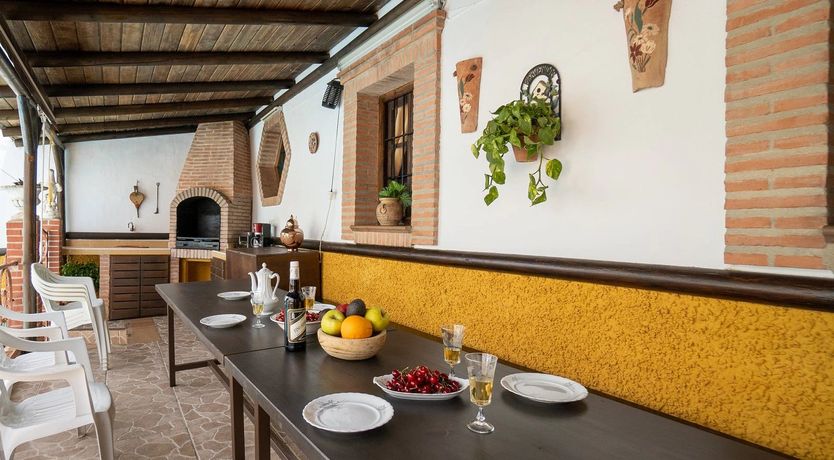 Photo of Silver & Pearl