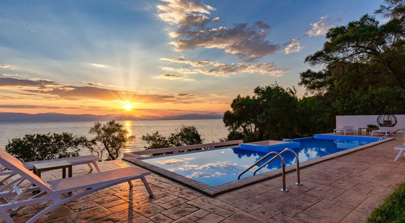 Photo of Goddess on the Hill