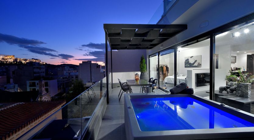 Photo of Athenian Spirit