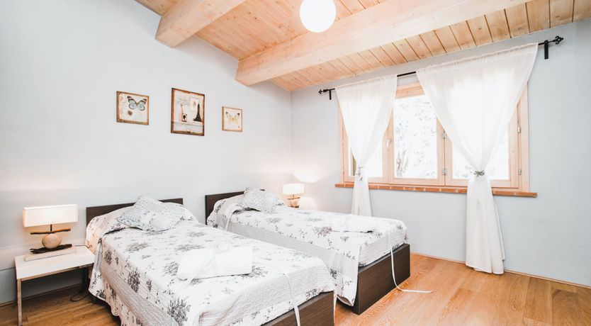 Photo of Tuscan Lavender