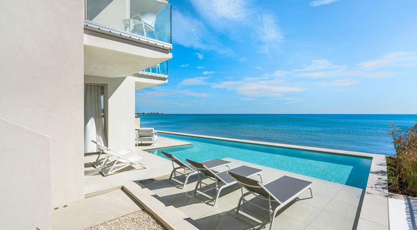 Photo of A Splash of Tangerine