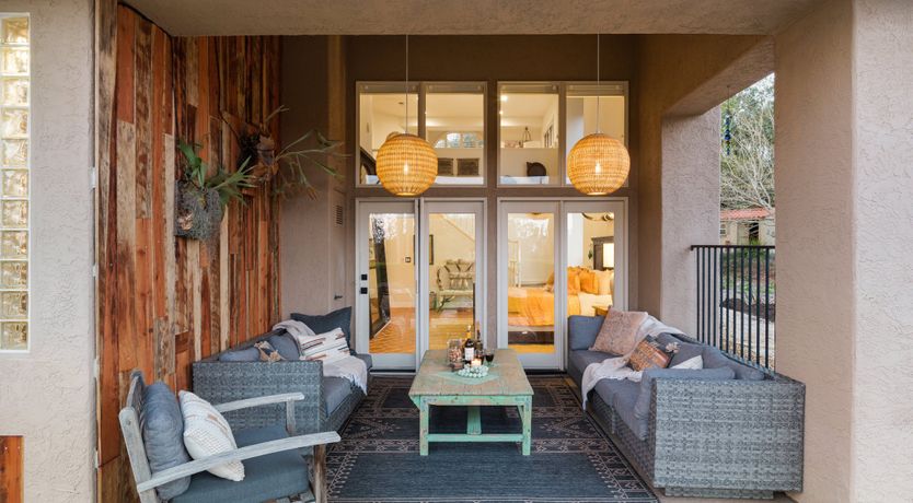 Photo of Hummingbird Dawn