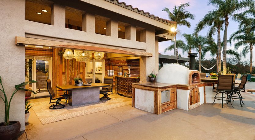 Photo of Hummingbird Dawn