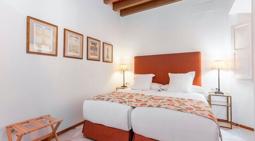 Photo of Enchants the Audience