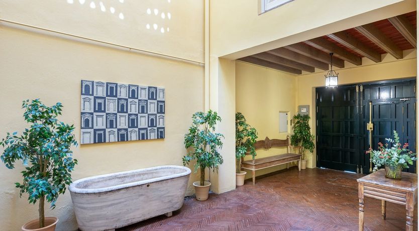 Photo of Enchants the Audience