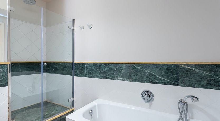 Photo of Enchants the Audience