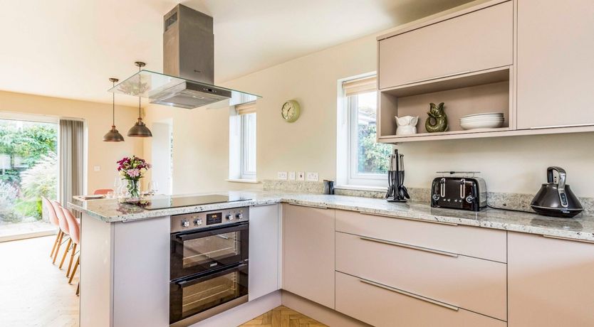 Photo of Southern Tide