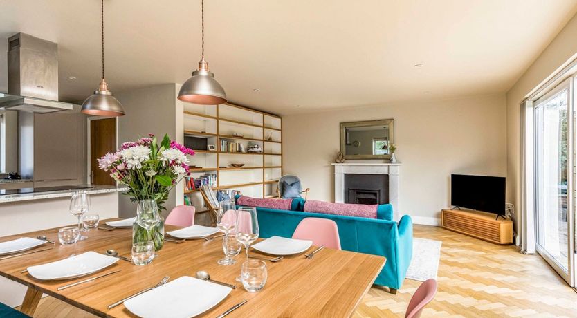 Photo of Southern Tide