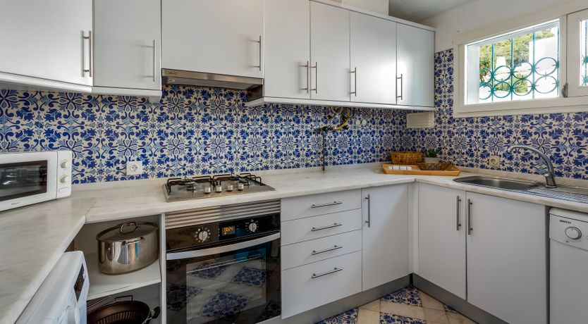 Photo of A Hundred Ways