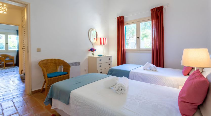 Photo of A Hundred Ways