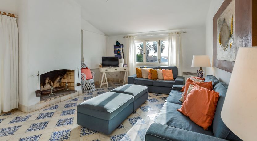 Photo of A Hundred Ways